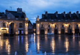 De jolies promenades en amoureux à Dijon.